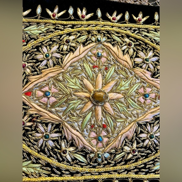 Handmade Zardozi Embroidered Wall Hanging Velvet Gold Tapestry 12x9 Indian Boho - Picture 2 of 11